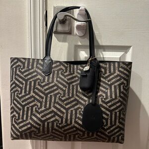 REAL❗️ Gucci *REVERSIBLE* Kaleido authentic tote ❣️